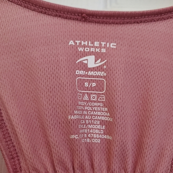 Athletic Works tank top - Picture 3 of 4